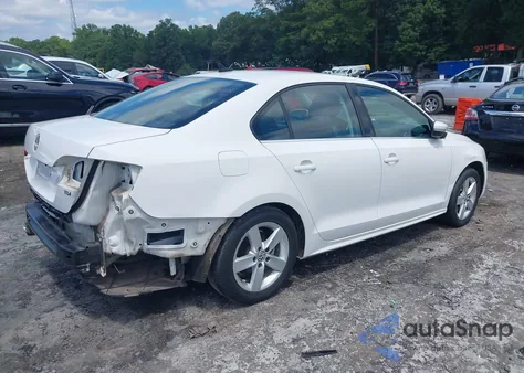 2014 Volkswagen Jetta 2.0L Tdi из США, поврежденный, VIN 3VWLL7AJ8EM359425